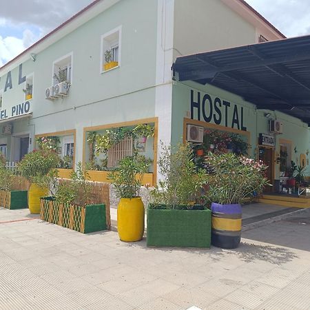 Hostal Fuente Del Pino خوميا المظهر الخارجي الصورة