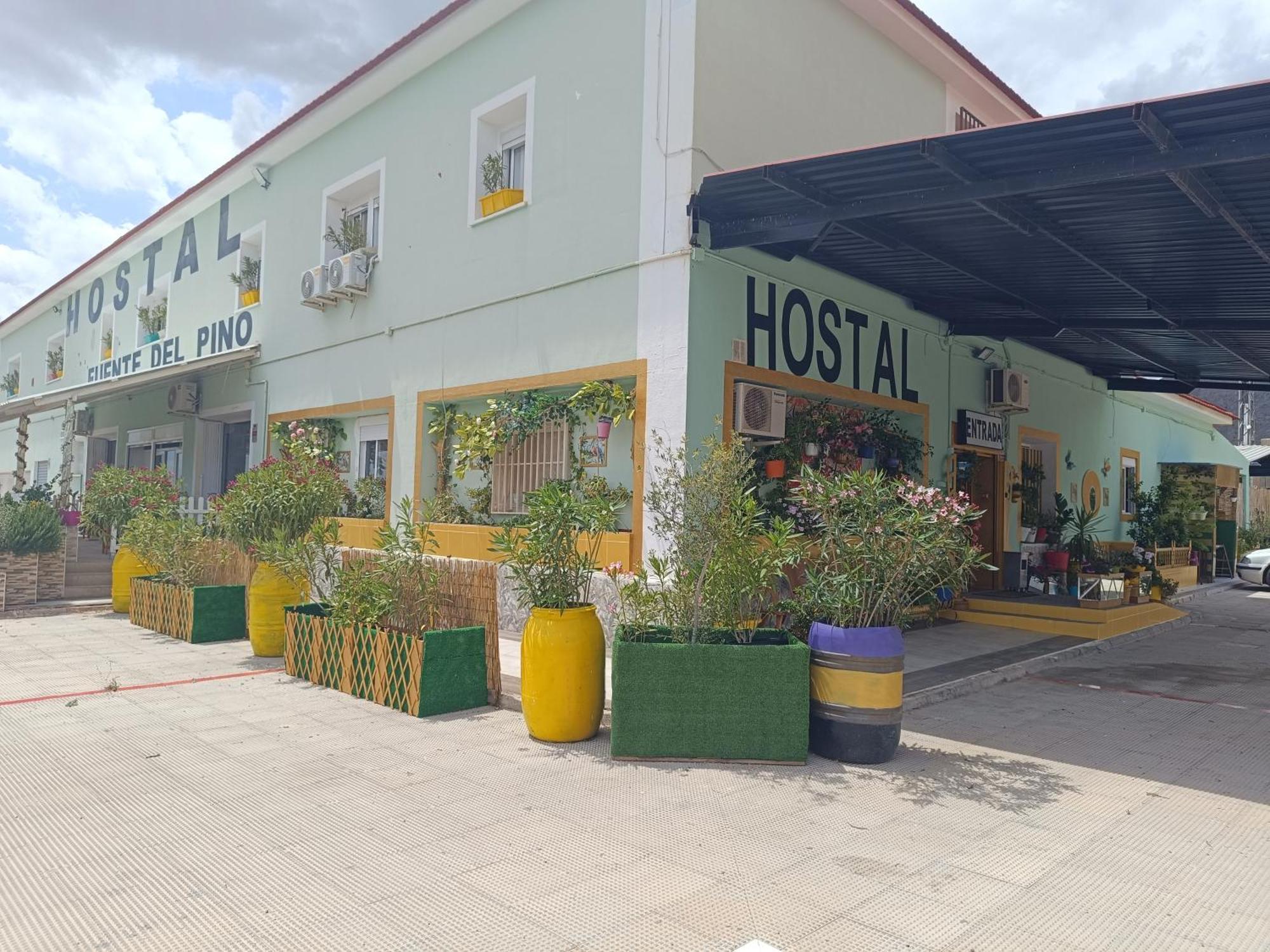 Hostal Fuente Del Pino خوميا المظهر الخارجي الصورة